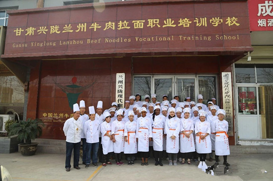 CYTV�m������̸����L֮�����ط��������m��ţ�������������ι��_�k�W(xu��)���ڣ�