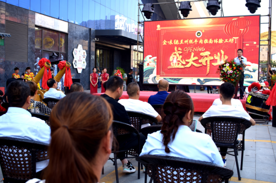 �������L(zh��ng)�R�~