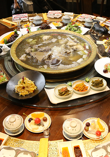 ���?zh��n)�ȫţ�? />
                  
                    <div   id=